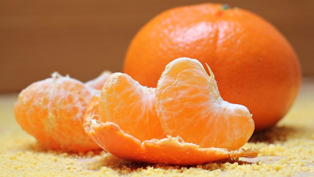 acido ascorbico naranja